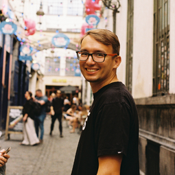 Učitel angličtiny a IT Martin – Skillboost kroužky pro děti